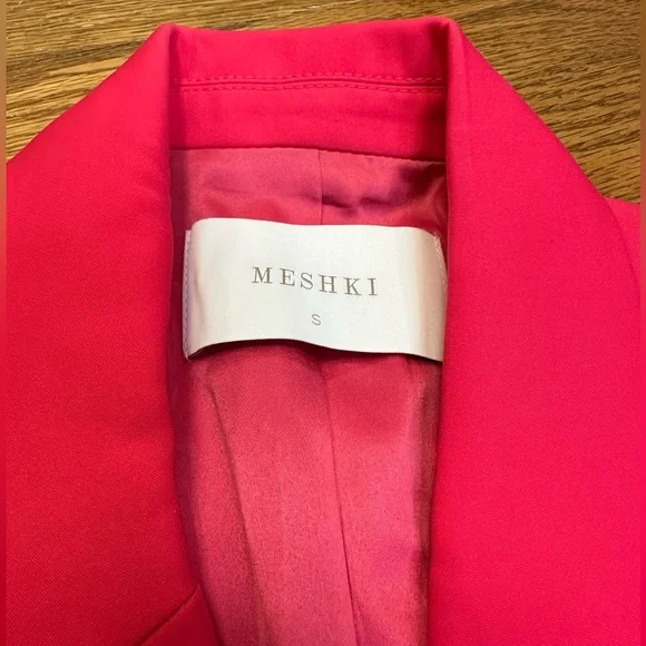 Meshki Luella Flared Cropped Blazer & Josie Crepe Mini Skirt - Raspberry - Picture 4 of 6